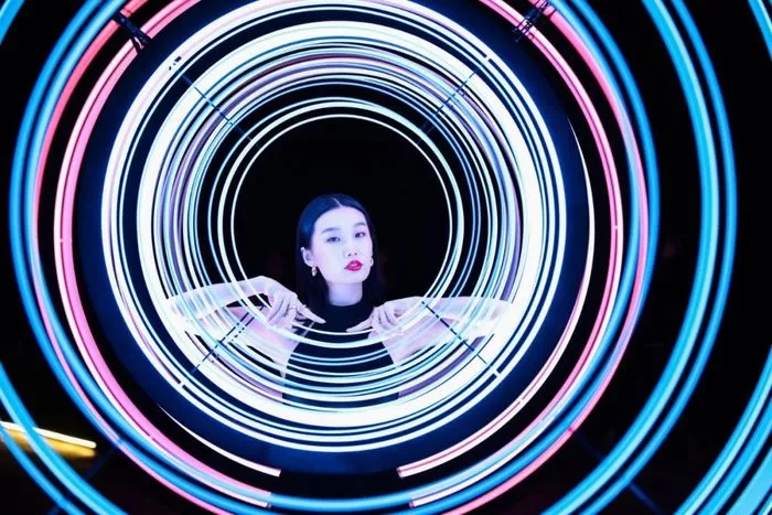 華為手機影像藝術展活動道具 華為手機影像藝術展活動道具