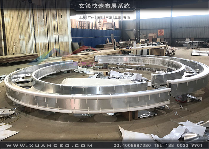 人本軸承展台頂部軸承吊頂 人本軸承展台頂部軸承吊頂